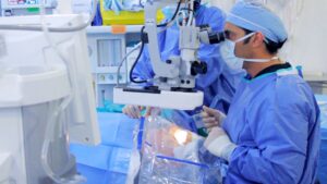 How Safe is Laser Cataract Surgery?